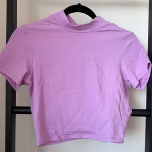 Alo Yoga AloSoft Cropped Backspin Short Sleeve Crop Top